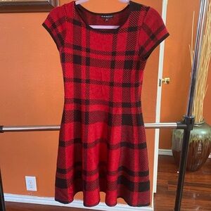 Girls Red/Black Plaid Sweater Dress Large ( D - 4)